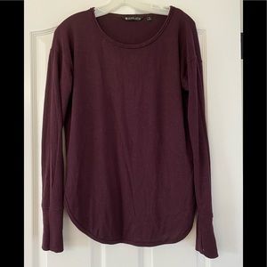 Athleta Lombard top size small